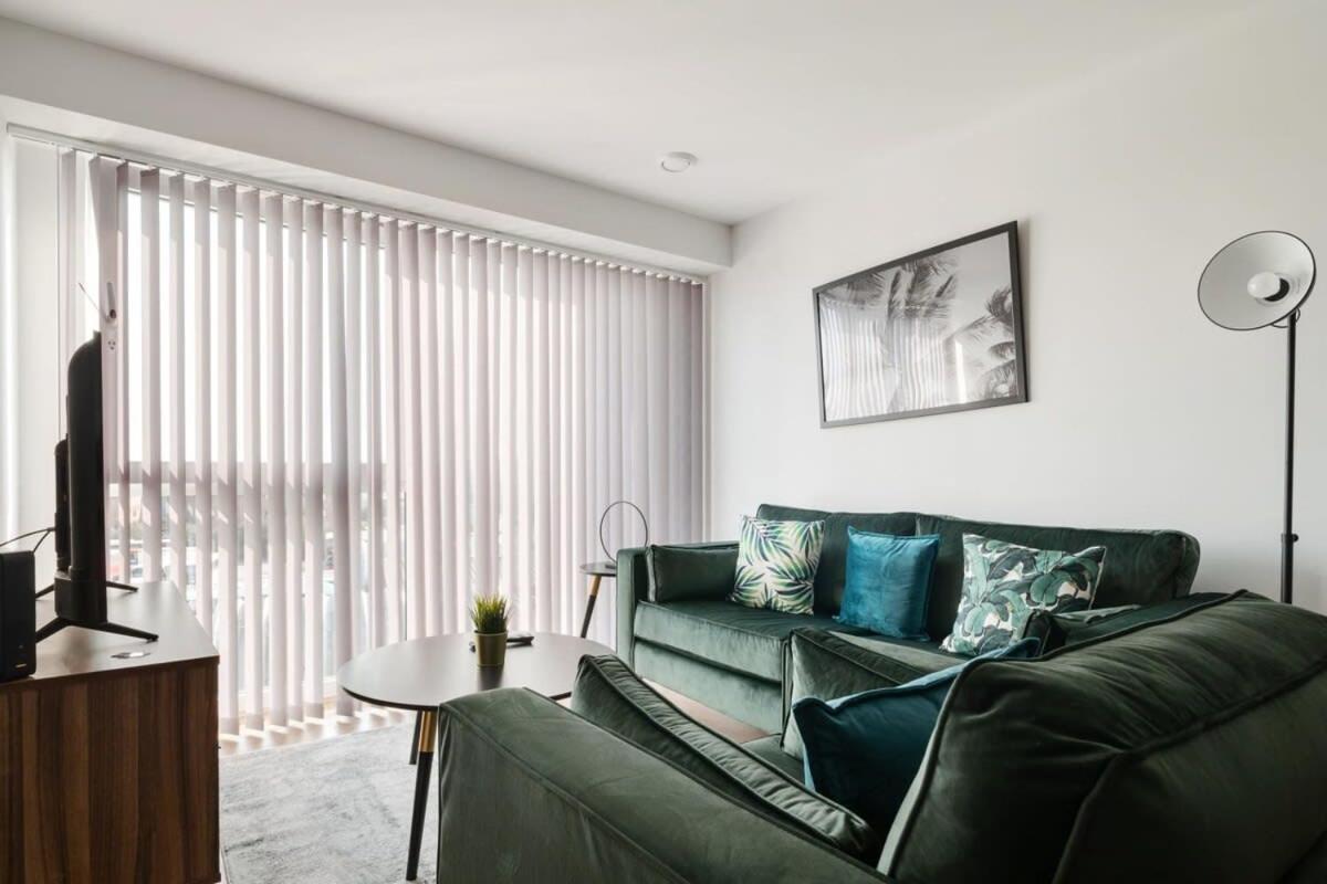 Beautiful 2 Bed Apartment In A Converted Mill Leeds  Exterior foto